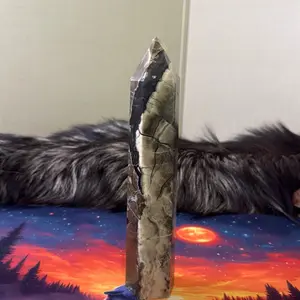 Volcano Agate Tower 1lb 9.5oz, 9.5 inches Tall UV Reactive