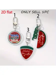 A Heart-Shaped Stainless Steel Keychain with a Heart, a Gift for Family And Friends