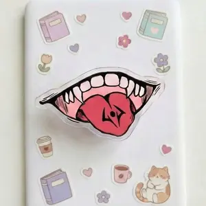 Magnetic Phone Grip JJK King of Curses Mouth Kindleholder – Scary Anime Fangs & Tongue Graphic, Japanese Manga Villain Aesthetic, Magneticphonegrips for Boys, Halloween Gift