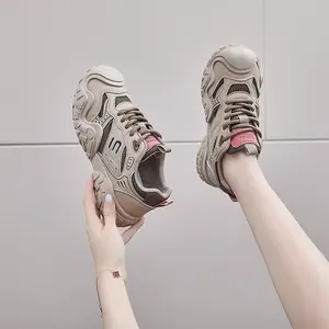 2026 women's running sneakers, shock-absorbing, lightweight, new autumn outdoor hiking shoes, non-slip, breathable dad shoes, unisex