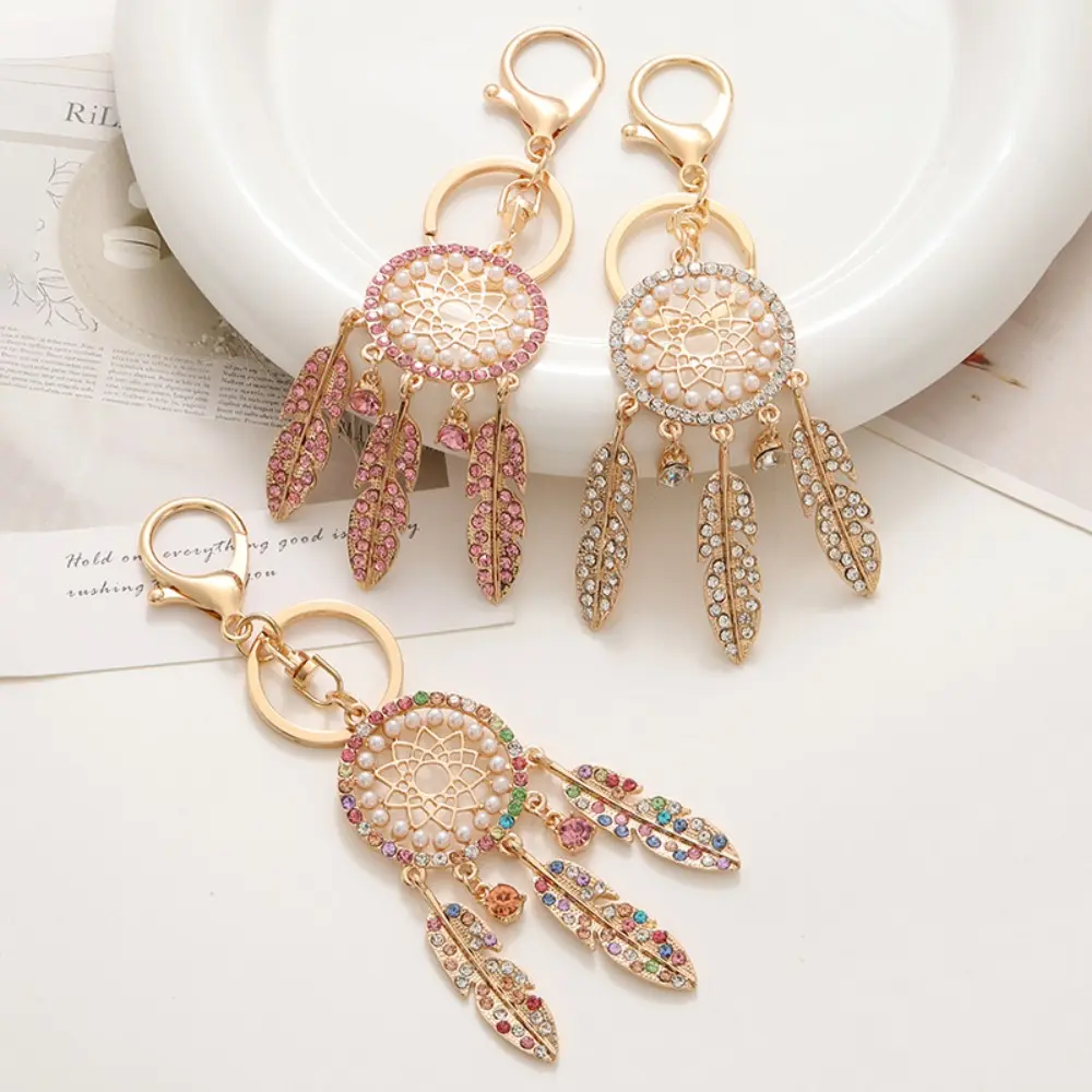 2026 New Court Style Dreamcatcher Metal Keychain - Rhinestone-Inlaid Openwork Pendant, Feather Decor, Sports & Outdoor Accessory, Car & Bag Ornament, Ideal Mini Gifts