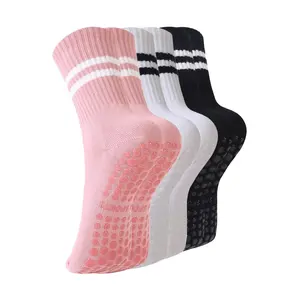 Pilates Socks with Grips for Women, 3 Pairs Womens Grippy Yoga Ballet Barre Hospital Gym Athletic Socks