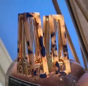 Stylish Hair Clips | 4 Pieces | Two White Tortoiseshell Acetate Clips with Two Black Pins | Chic and Classy | 4 Pack | Acetate