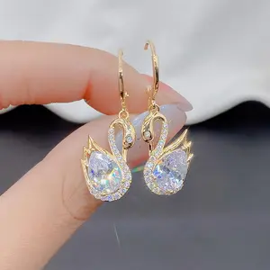 1 Pair of High-End, Exquisite, Trendy, and  Inlaid Glass Swan Elegant Dangling Earrings for Women, Suitable for Vacation, Parties, and Light Luxury Occasions