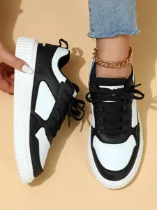 Fashionable Colorblock Lace Up Low Top Designer Sneakers, Casual Trainer, Comfortable Breathable Skate Shoes, Female All-match Round Toe Shoes for Daily Wear