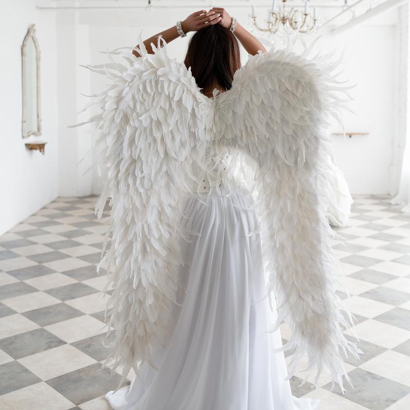 ZUCKER White Full Length Deluxe Angel Feather Wings with Sequin Straps for Magical Photo Shoots and Halloween Costumes Faux Fur
