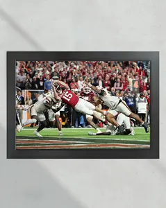 [SALE UP TO 40%][Unframe] 2026 Indiana Football “Mendoza Touchdown” CFP Championship vs Miami Framed Poster — Title-Sealing 4th Down Score