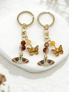 1pcs Vintage Butterfly Keychain Pendant, Bohemian Moth Charm, Metal Bag Decoration, Natural Aesthetic Accessory for Women