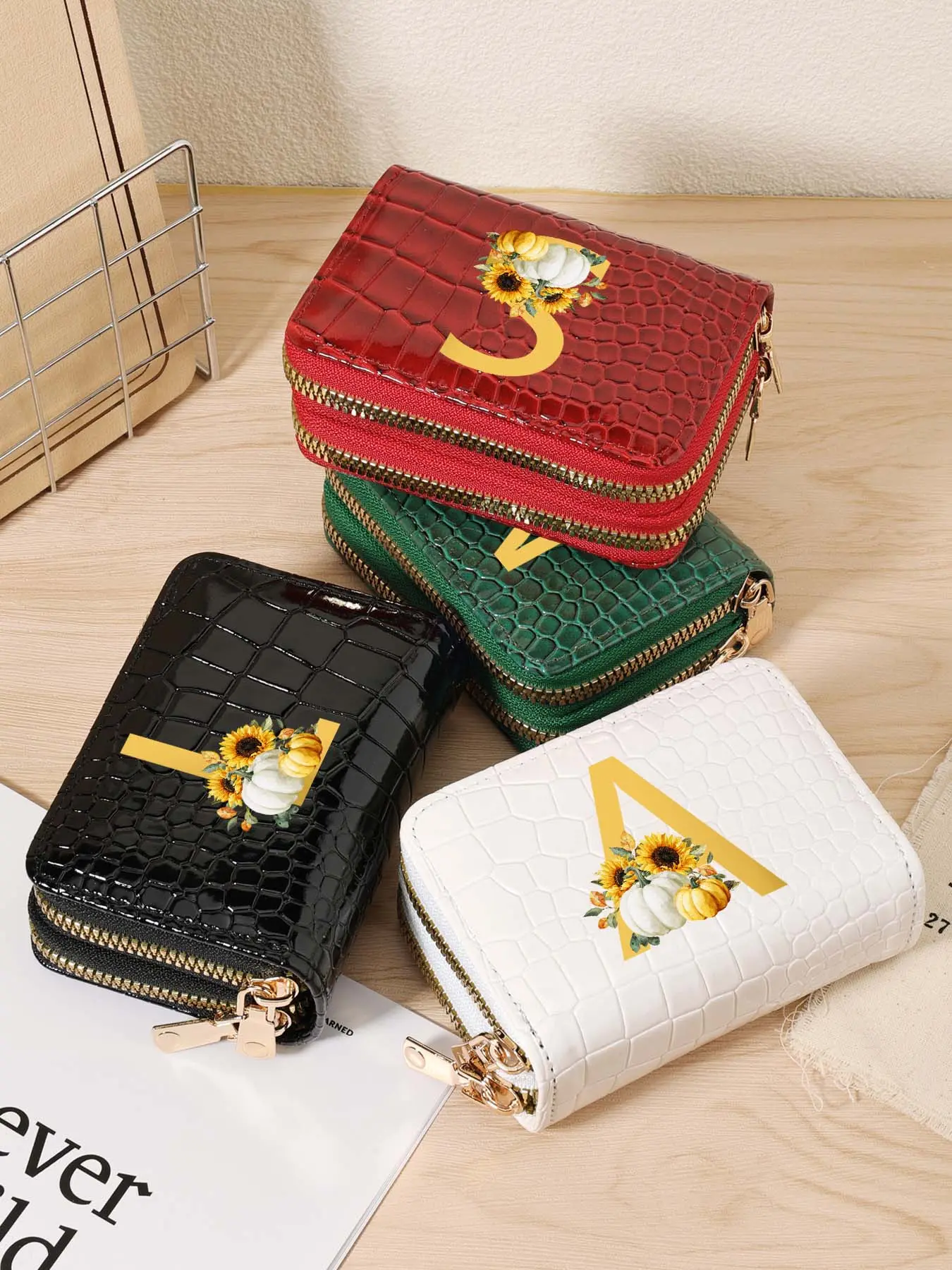 Fashionable letter printed A-Z short wallet, pumpkin pattern double zipper wallet, women's SMS card clip multifunctional, large capacity coin wallet, Halloween gift, Zipper Card Holder, Casual Card Holder, Card Bag