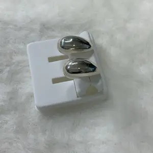 Aretes de gota de plata .925