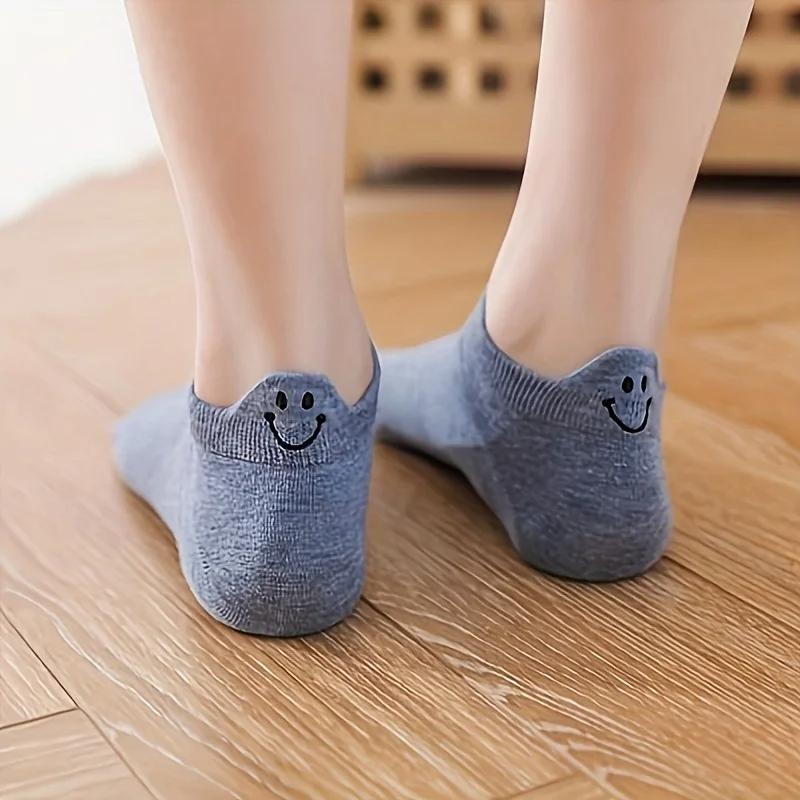 10 Pairs Cute Kawaii Embroidered Ankle Socks for Men Women, Viral Trending Funny Novelty Cotton Low Cut Socks