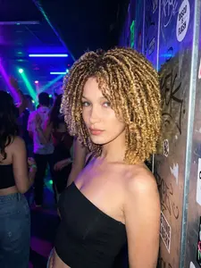 Trendy 6 Inch Dreadlock Wig | Short Twist Faux Locs Braided Wig | Glueless Synthetic Afro Curly Hair for Men & Women | Daily & Party Use