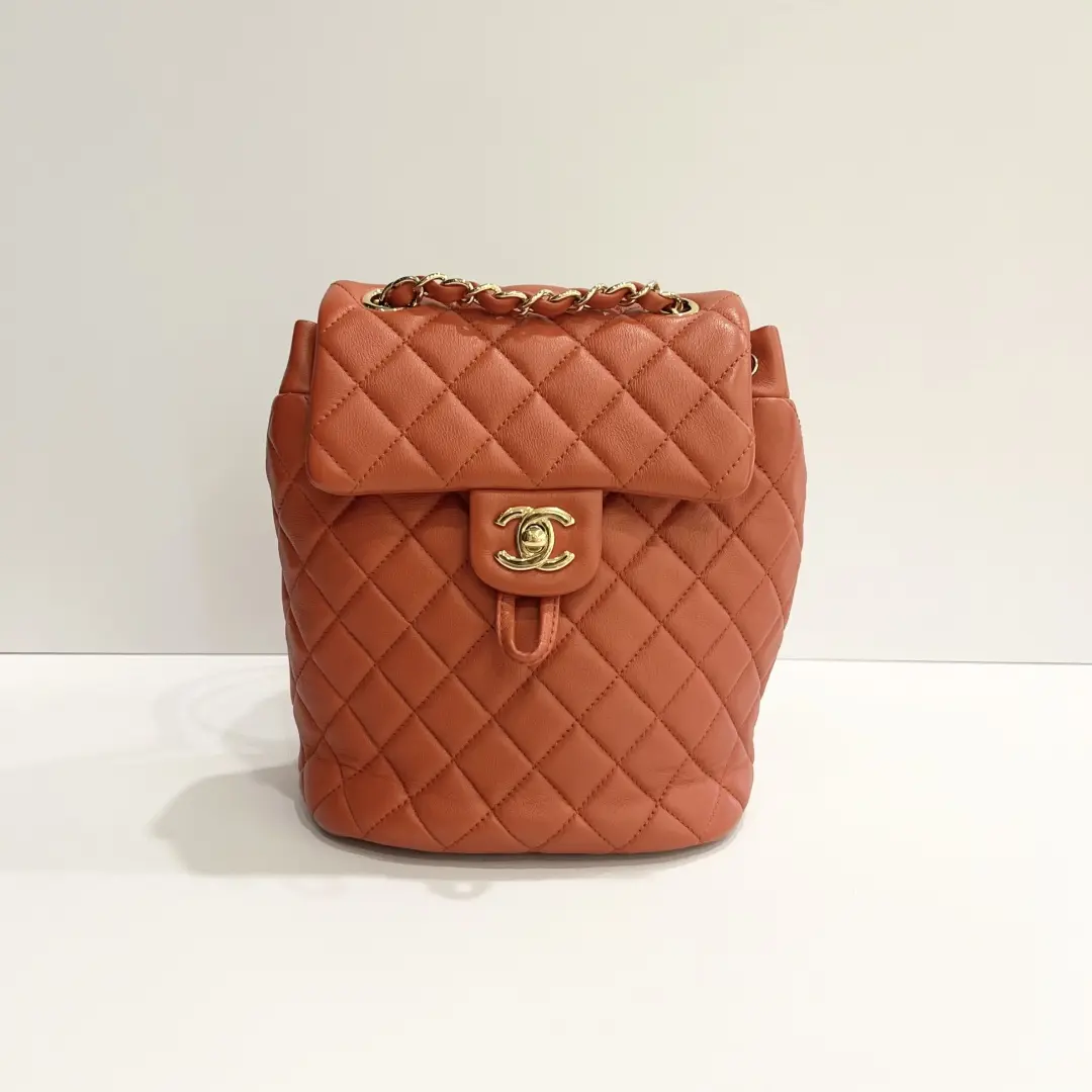 Pre-owned CHANEL Urban Spirit Orange Red with Gold Hardware Quilted Cowhide Mini Backpack (98% New, With Original Dust Bag)