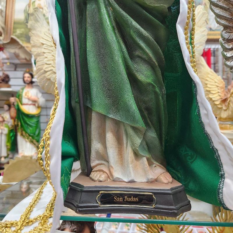 San Judas 20" Inches Tall CON CAPA (6 Estilos para Escojer)  Brand New Statue with Green and Gold Accents Religious Decor Ornaments St Jude Thaddeus With Cape Santo de los Casos Imposibles