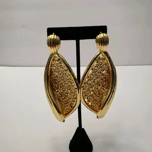 #314. 18K Gold Plated Bold Drop Earring  Unique  High quality  Water Resistant  Hypoallergenic  Nickel Free Every day,  Party .