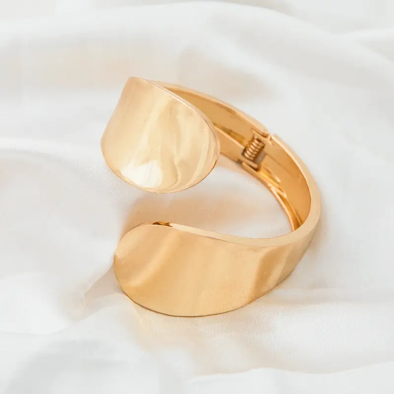 Bangle Bracelets for Women | Trendy Wide Bracelets | Hinged Arm Cuff Bangles Chunky Bracelet for Women