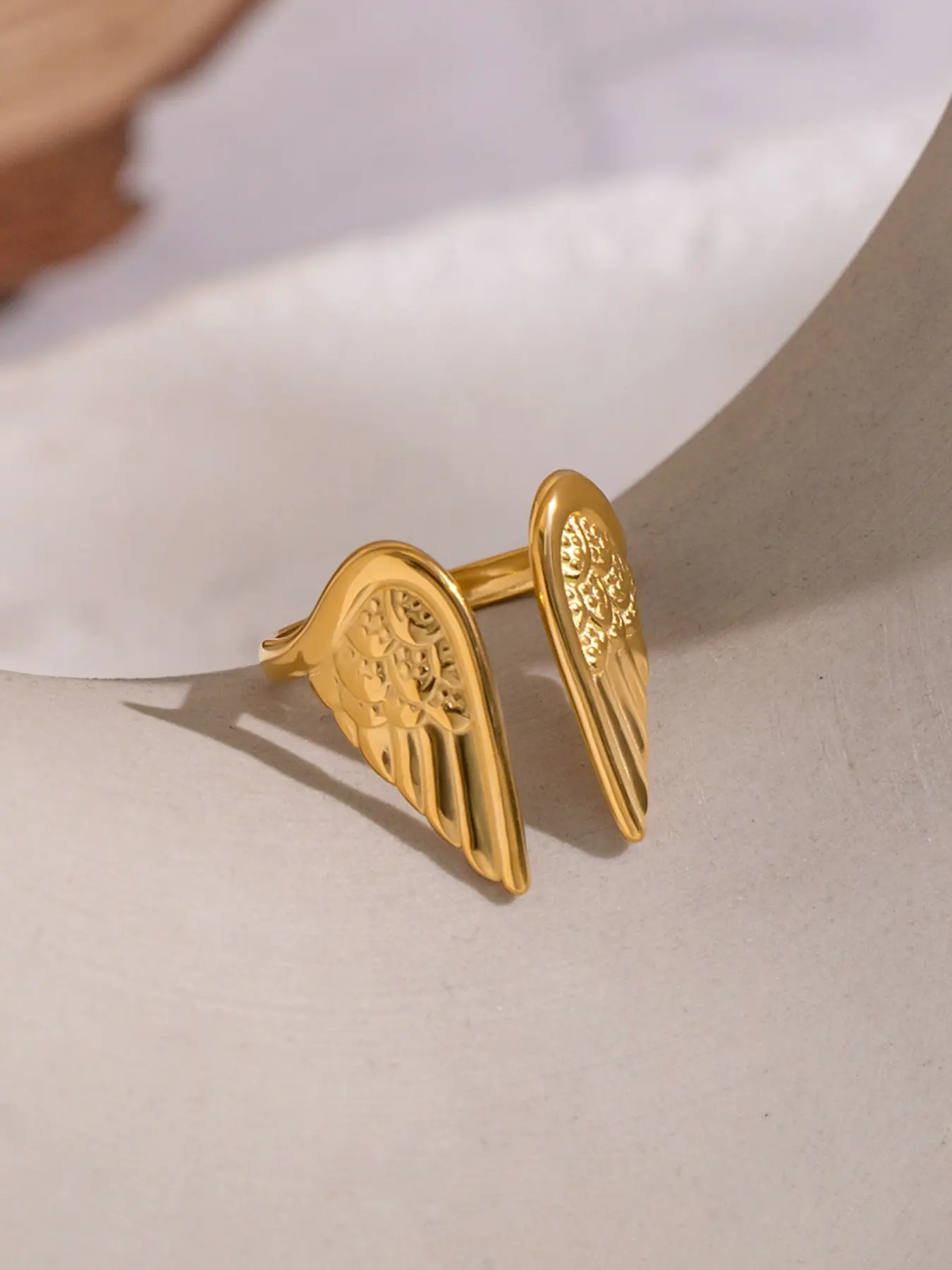 Angel Wings Ring Fashion Unique Design Elegant Exaggerated Statement Rings 18k Gold Stainless Steel Color-Resistant Waterproof Adjustable Open Ring Women Jewelry Gift Unique Rings
