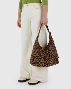 BAGGU- Nylon Shoulder in Leopard