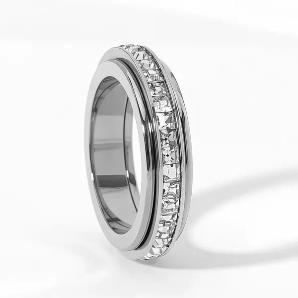 360° Spinning Ring Unisex Gift for Parties & Events , Couple Matching, Aesthetic Minimalist, Trendy Accessories, Must-Have bling