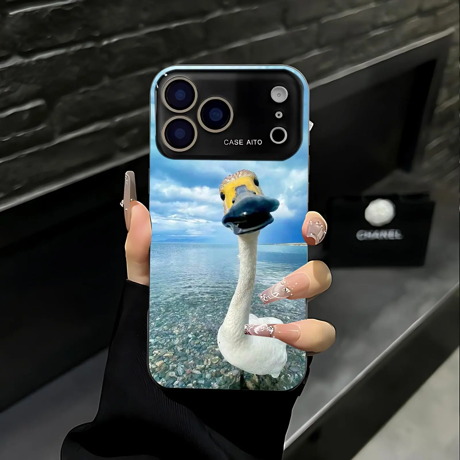 The Doubt Duck phone case is compatible with iPhone 17 Pro Max, iPhone 16 Pro Max, 15 Pro Max, and 14 Pro Max. It offers shock protection and full lens protection. It is also compatible with iPhone 15, 14, 13, and 12. Made of skin-friendly TPU material.