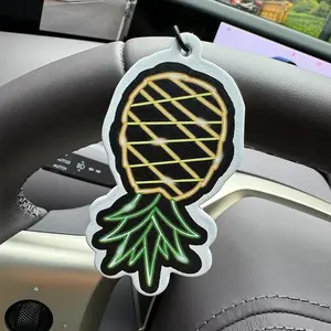 Funny Upside Down Pineapple Car Air Freshener, 80s Retro Gift, Natural Material, Long-Lasting Scent, Unisex, Cartoon Design, Creative Gift, Car Fragrance