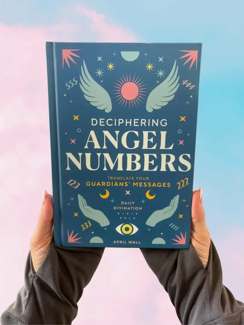 Deciphering Angel Numbers: Translate Your Guardians' Messages (Daily Divination)