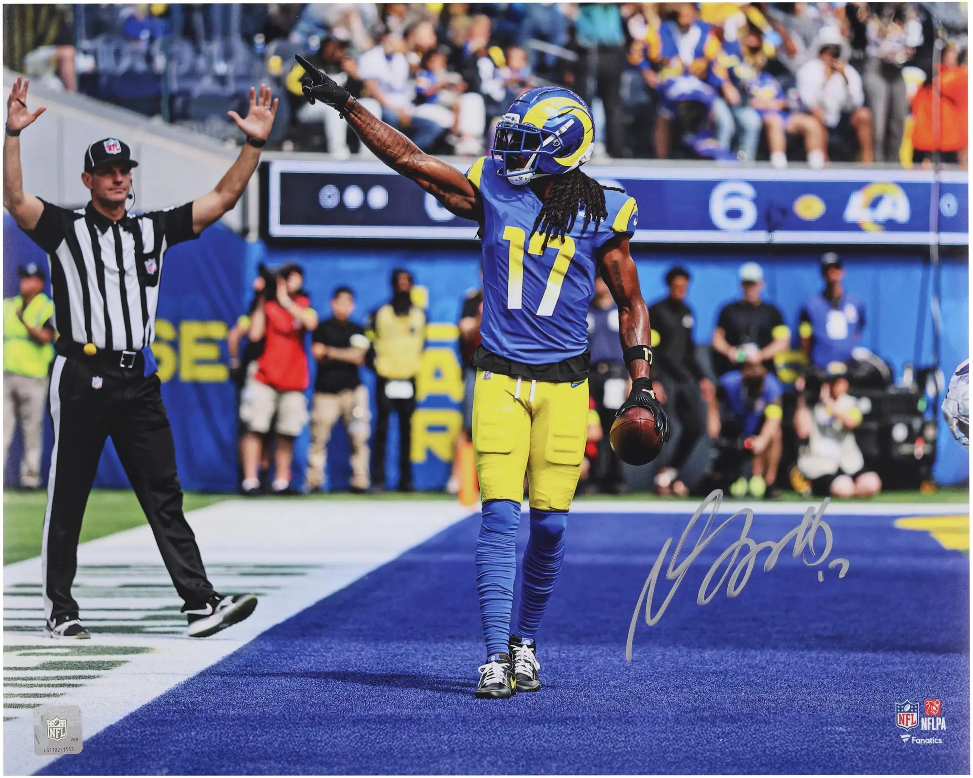 Davante Adams Los Angeles Rams Autographed "16 x 20" Touchdown Celebration Photograph - Fanatics Authentic Certified