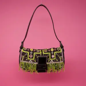 Pre-owned FENDI Leather Shoulder Bags Baguette Beaded Embroidered with Fringe