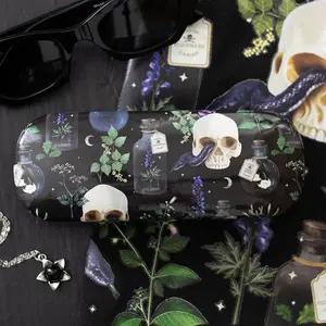 PU Venom-and-Vines Glass Design Skull Glasses Holder, Stylish Fashion Eyewear Accessory PU Venom-and-Vines Glass Design Skull Glasses Holder, Stylish Fashion Eyewear Accessory