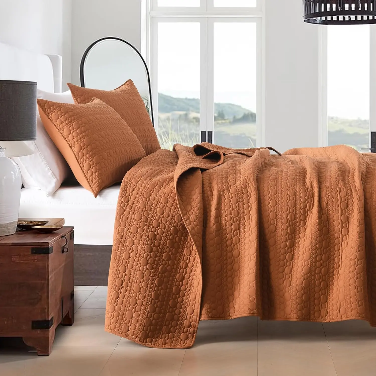 Quilt Queen Size Burnt Orange, Geometric Spots Stitched Pattern, Pre-Washed Microfiber Rustic Look, Ultra Lightweight Quilted Bedspread for, 3