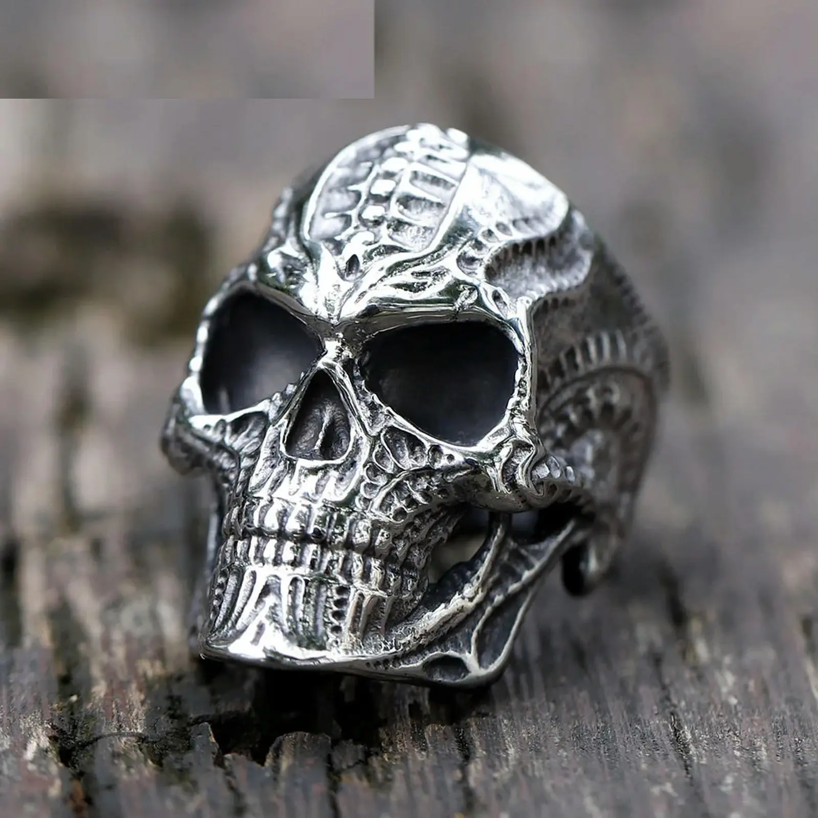New Men's 316L Stainless Steel Rings Domineering Hand Carved Mould Rough Skull Ring Punk Biker Jewelry Gifts