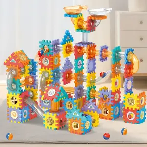125 pieces of creative architectural building blocks set, allowing for the creation of slides, ball tracks, window-shaped blocks. It is an educational toy gift, a jigsaw puzzle toy, and a portable plastic building set.