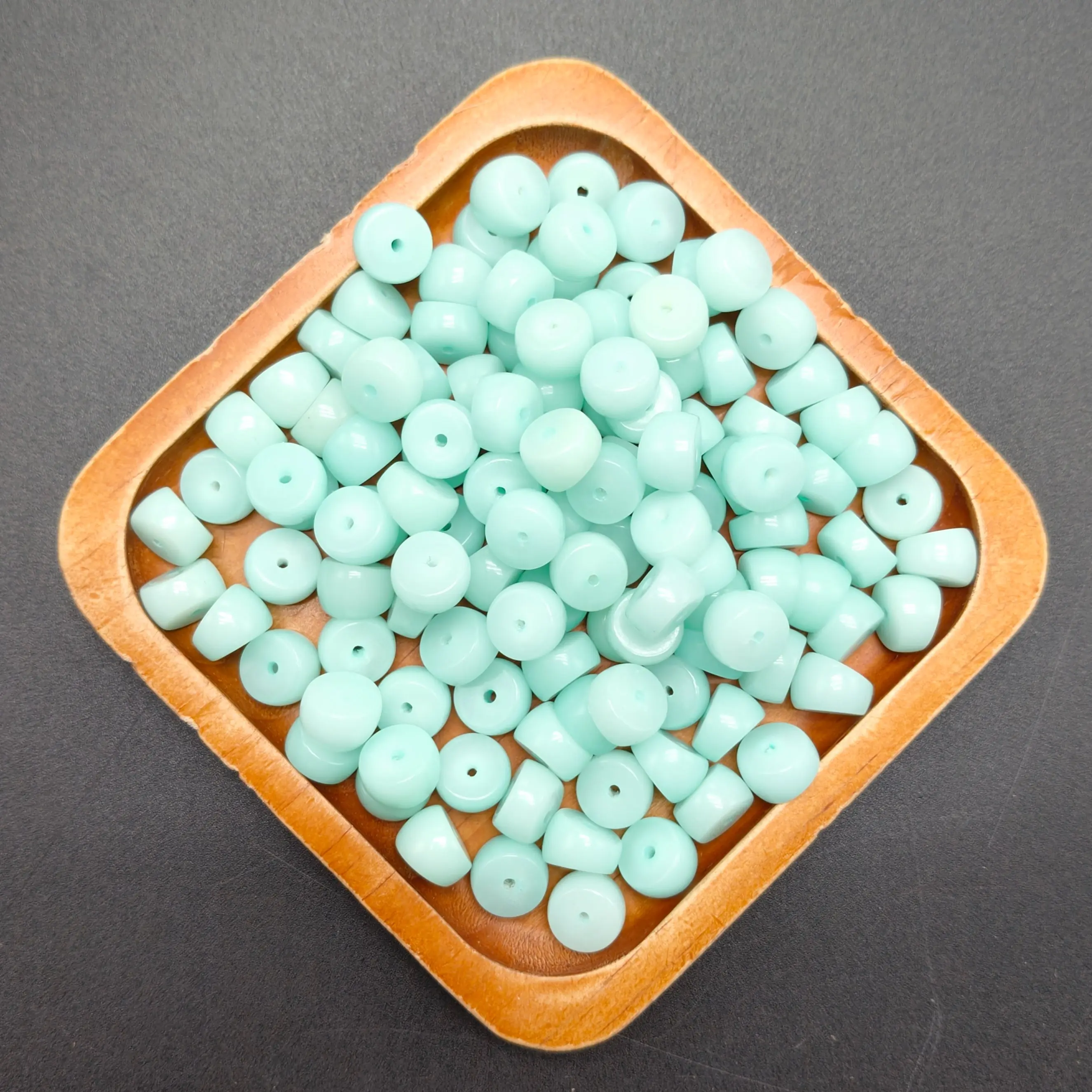 【New】(F14) 12mm mint blue garlic slices*100pcs