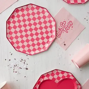 Pink Checkered Party Plates