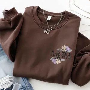 Embroidered Mom Sweatshirt, Floral MOM Crewneck, Mothers Day Gift for Mom, Minimalist Mom Shirt, Cozy Mama Sweatshirt, Coquette Mom Tee