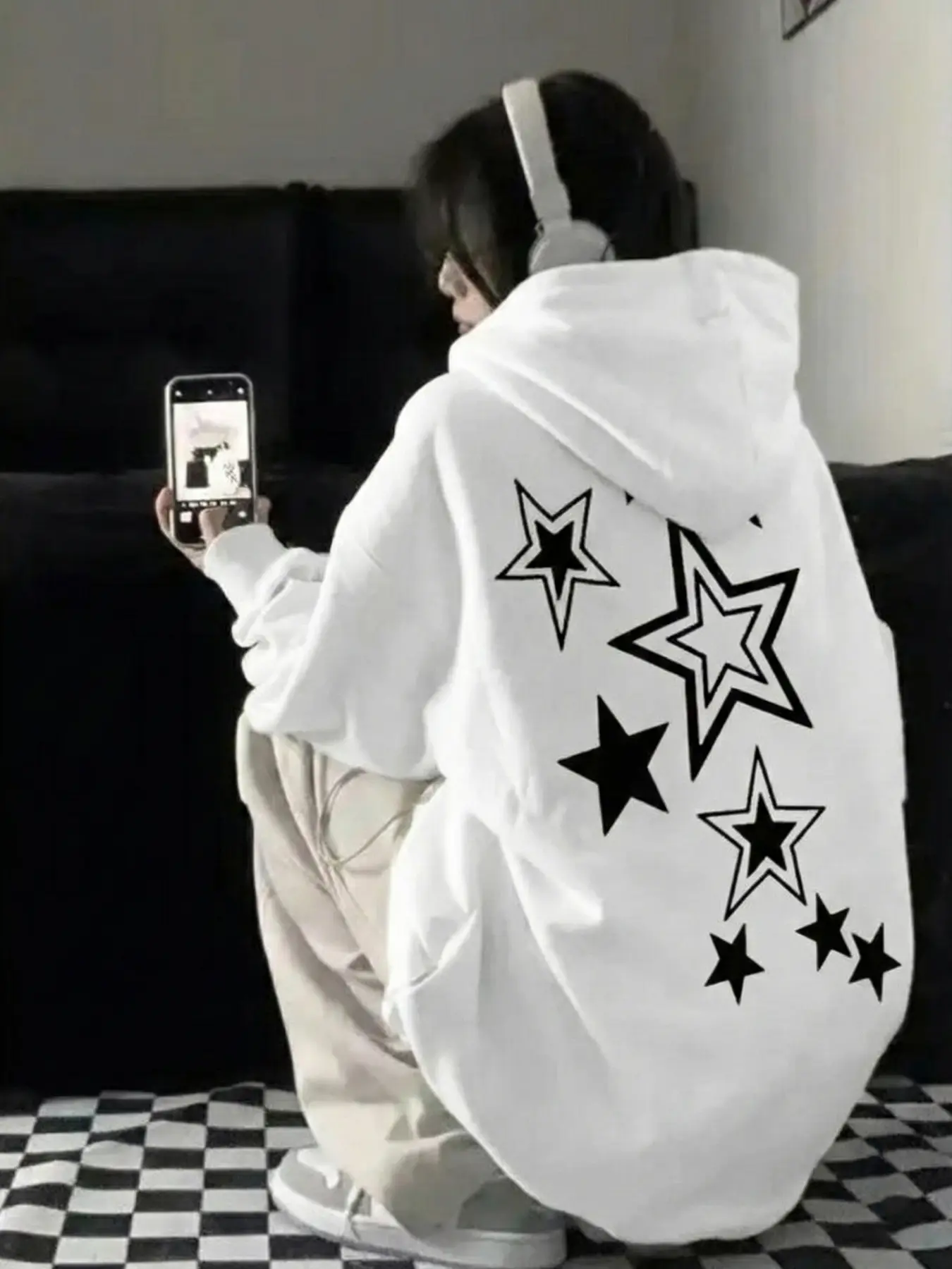 Women's Star Print Fleece Hoodie, Long Sleeves Loose Fit Pullover Casual Warm Sweatshirt, Soft Knit Clothing, Casual Street Style, Fall & Winter Fashion, Womenswear