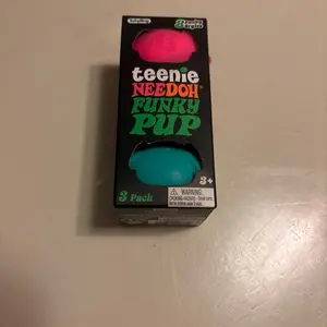 Tennis funky pup squishy toy