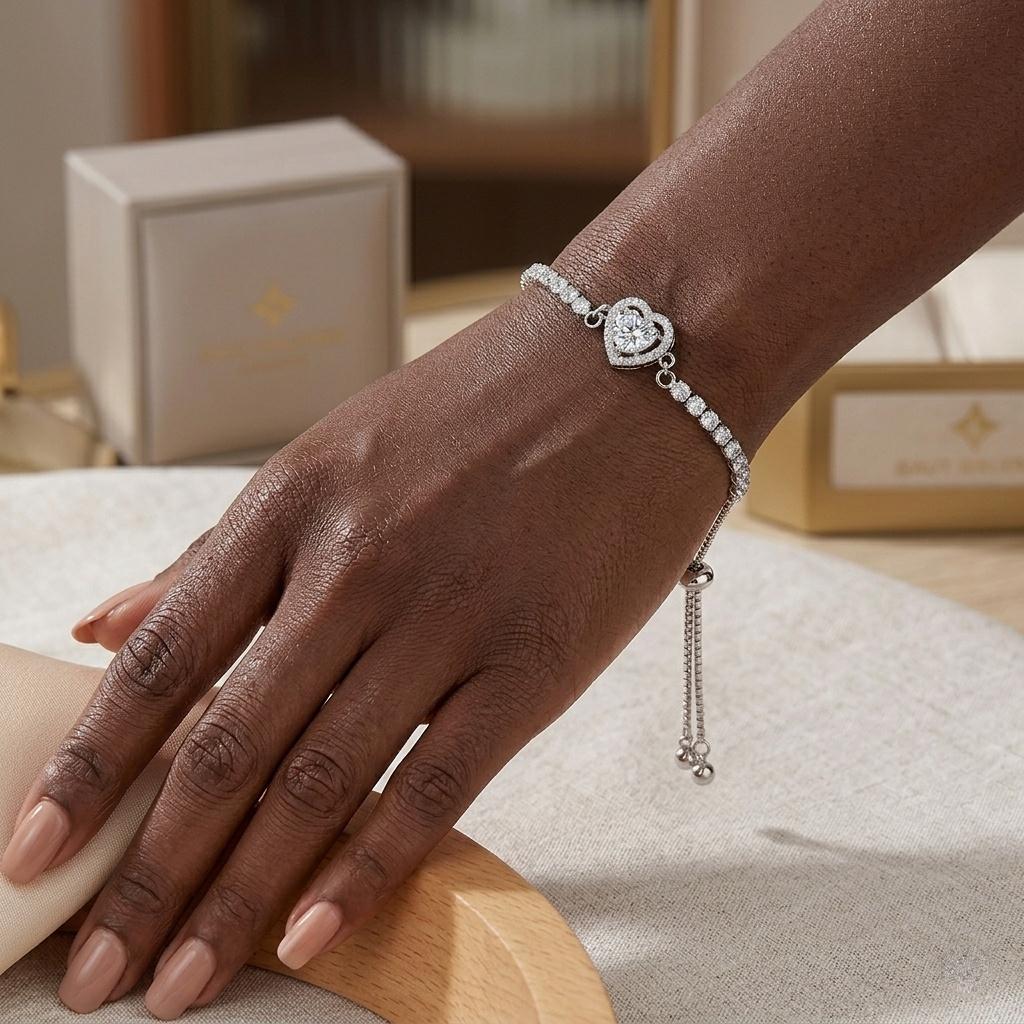 PERITIME Cuban Link Heart Bracelet – A sparkling, tarnish-resistant, silver-plated bracelet featuring an adjustable sliding clasp design; suitable for all seasons and perfect as a birthday or Mother's Day gift.