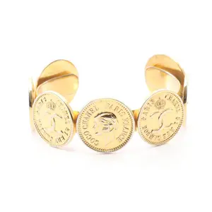 Pre-owned CHANEL Gold-plated Small Leather Goods Coco Mark Coin Bangle