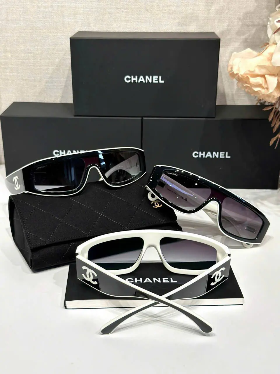Luxury Style Oversized Shield Sunglasses for Women UV400 Fashion Eyewear