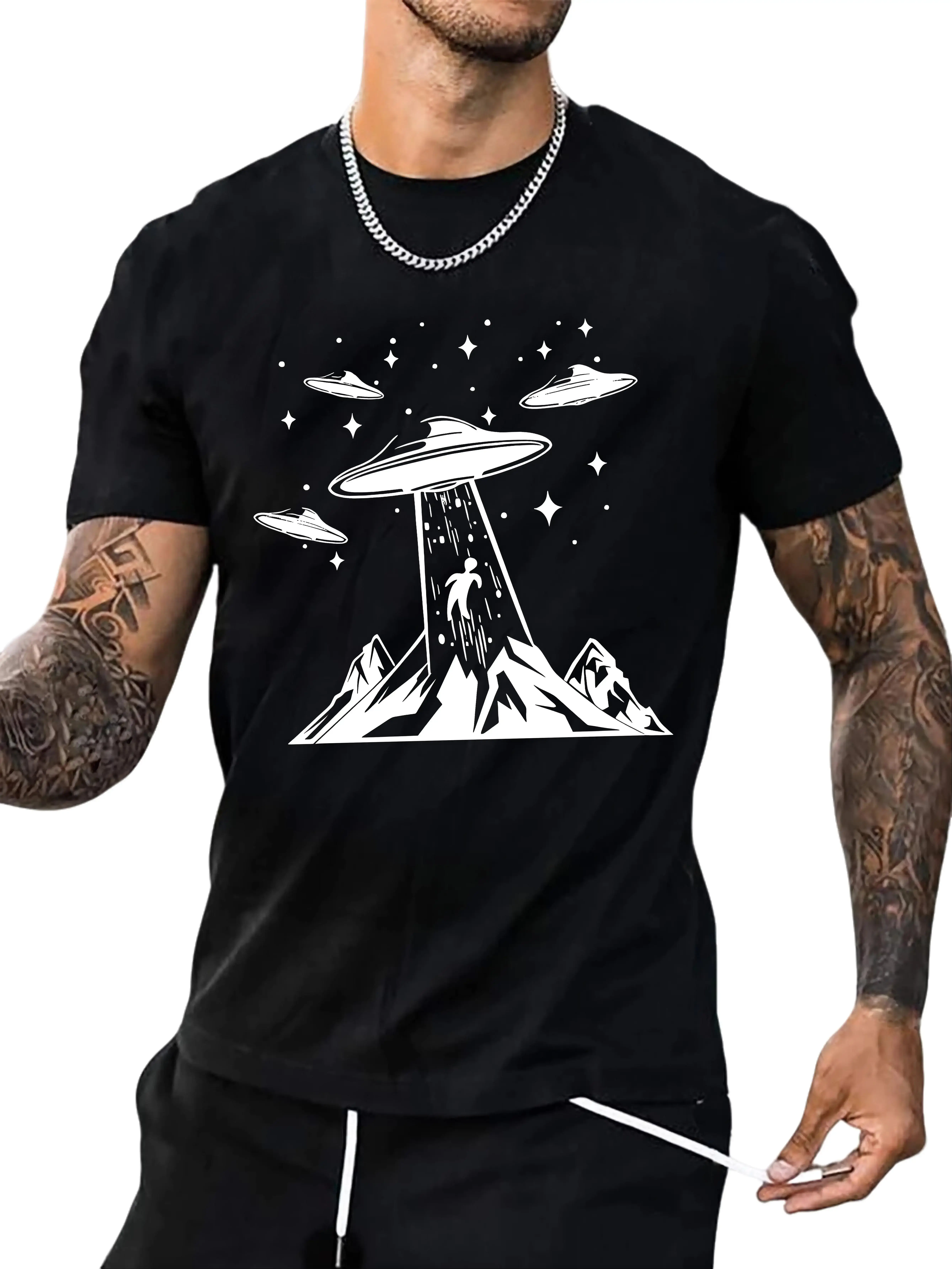 Summer-Friendly Casual UFO Releasing Aliens Print Tee Shirt for Men, Short Sleeve T-shirt, Perfect Gift for Spring and Fall