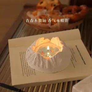 Koi Fish Aromatherapy Candle Gift Box Lucky Fortune Ice Style Fish Candle New Year Birthday Gift Souvenir for Men Women Cozy Decor Decoration Decor Decoration