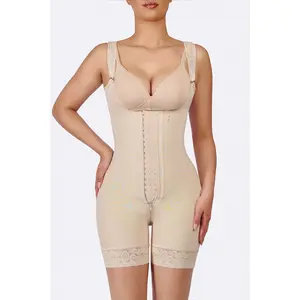 Hourglass Full Body