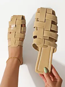 Women's Woven Hollow Out Closed Toe Flat Mule Sandals, Spring Summer French Retro Style Square Toe Slip On Slides for Commute Daily Wear