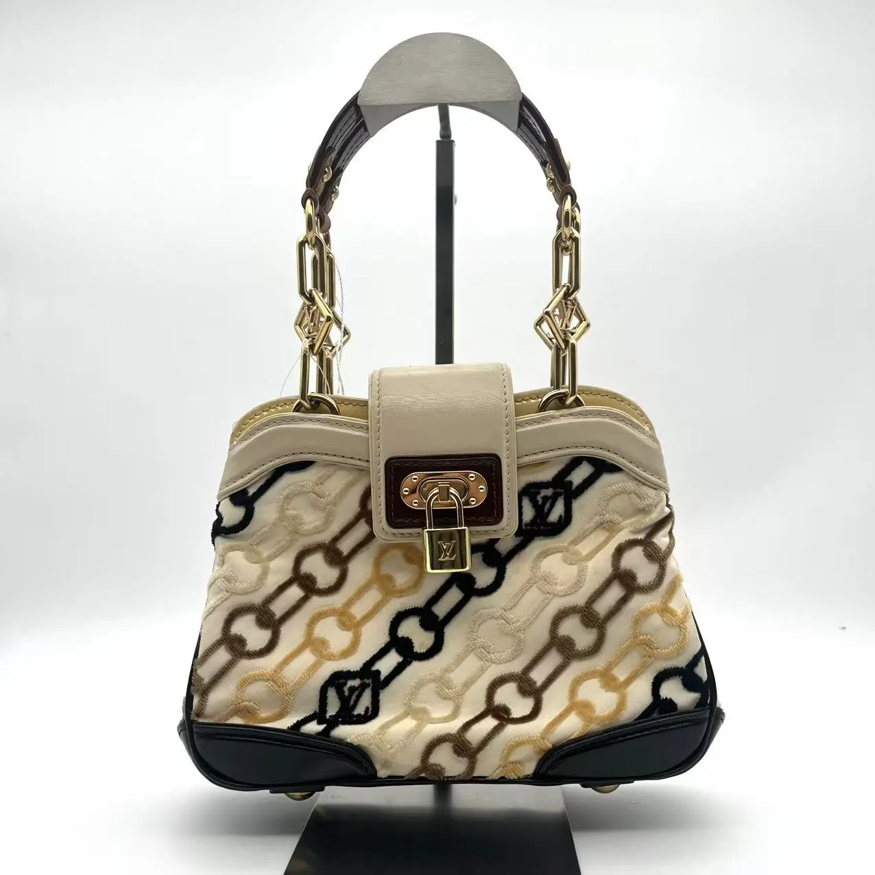 Pre-owned Louis Vuitton Velvet Clutches & Wristlets HZ1tk