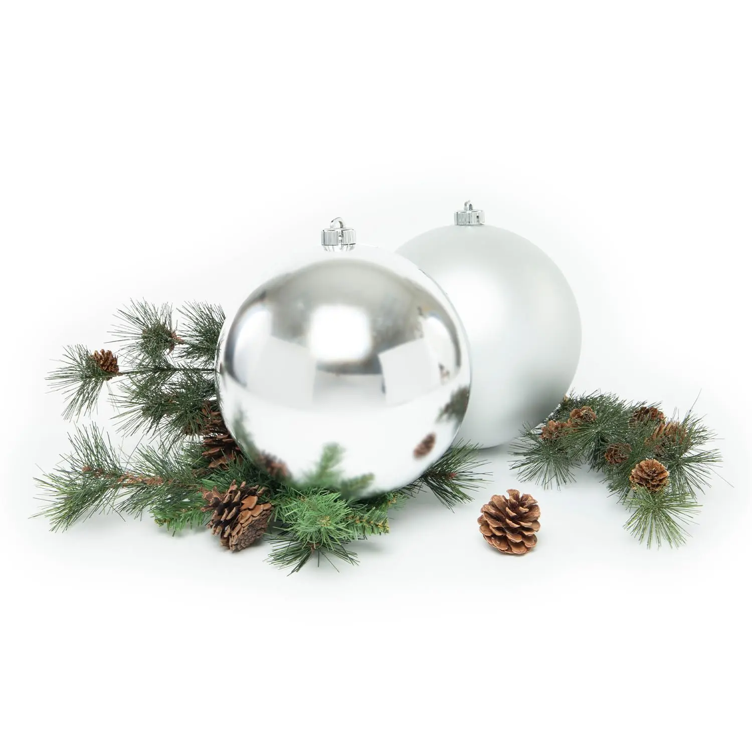 Every Day is Christmas 2 Pack of Large Oversize Christmas Ornament Balls, 20cm/7.9" Large Shatterproof Christmas Tree Ornaments Set, Indoor or Outdoor Decoration
