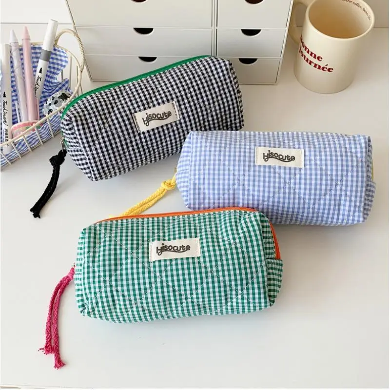1PC Color-Blocking Checkered Pencil Case for Girls - Large Capacity Home Organizer Bag with Compartments, Stationery Supplies & Art Materials Holder, Multi-Use Cosmetics Bag (Multiple Colors)