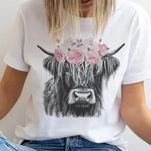 Vintage Highland Cow Graphic Tee Floral Higland Cow Tshirt Country Cow T-Shirt Floral Farm Casual Shirt Unisex Size Womens Ranch Top