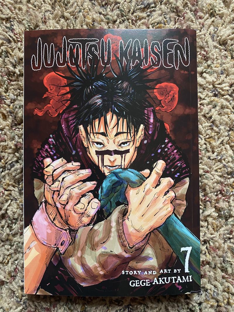 Gege Akutami Jujutsu Kaisen Vol 7 Paperback Edition Seventh Volume Of The Popular Manga Series Story And Art By Gege Akutami