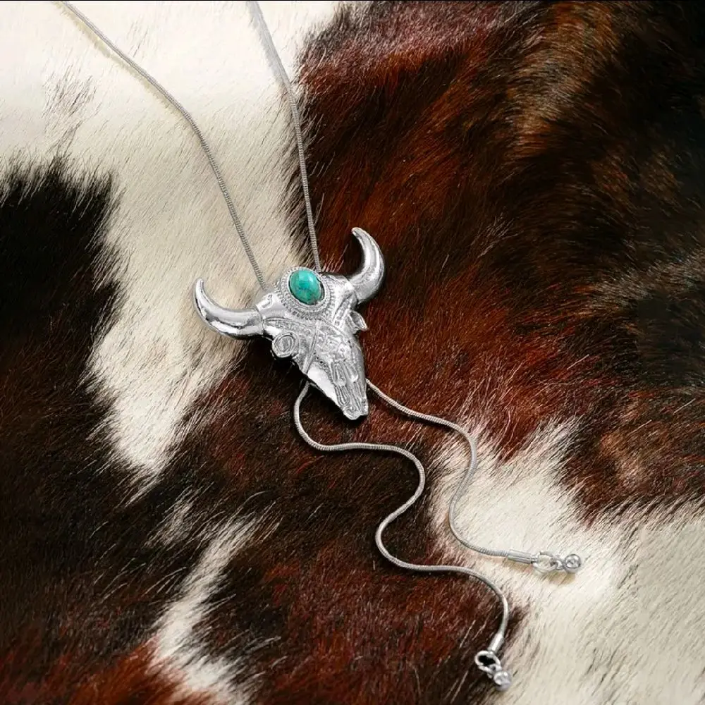 2pcs Retro Western-Style Bullhead Cowboy Hat Necklace Chain Jewelry